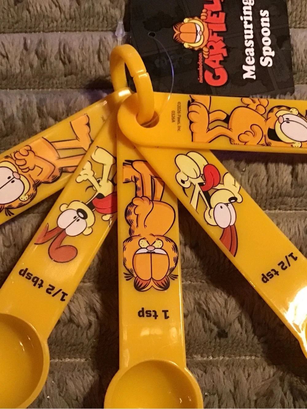 Yellow Measuring Spoons Set - Garfield Kitchen Measuring Spoons
